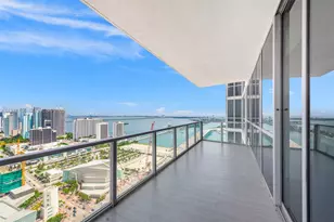1100 Biscayne Blvd, Miami, FL 33132 - Photo 22