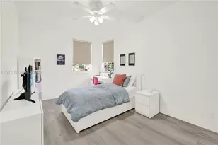 1516 Veracruz Ln, Weston, FL 33327 - Photo 30