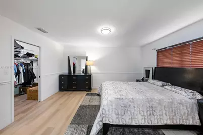 1140 SW 85th Ct, Miami, FL 33144 - Photo 36