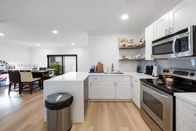 1140 SW 85th Ct, Miami, FL 33144 - Photo 18