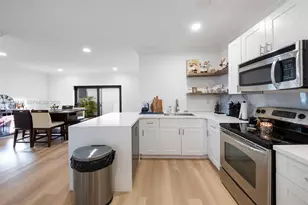 1140 SW 85th Ct, Miami, FL 33144 - Photo 18