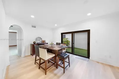 1140 SW 85th Ct, Miami, FL 33144 - Photo 20