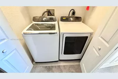 7876 NW 109th Path, Doral, FL 33178 - Photo 22