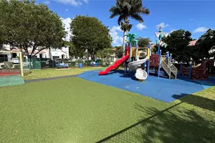 7876 NW 109th Path, Doral, FL 33178 - Photo 26