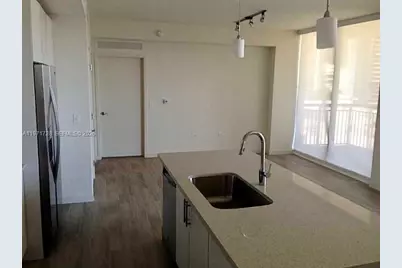 999 SW 1st Ave #1803, Miami, FL 33130 - Photo 4