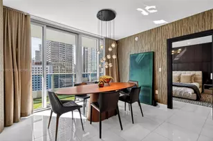 200 Biscayne Blvd Way, Miami, FL 33131 - Photo 2