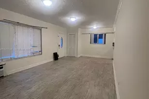 121 NE 169th Terrace, North Miami Beach, FL 33162 - Photo 4