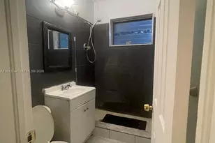 121 NE 169th Terrace, North Miami Beach, FL 33162 - Photo 6