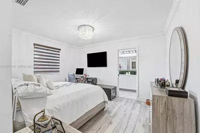 892 NW 136th Pl, Miami, FL 33182 - Photo 28