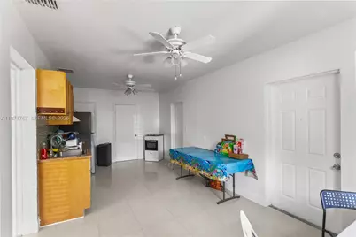 45 NE 186th Ter, Miami, FL 33179 - Photo 46