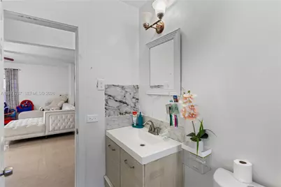 45 NE 186th Ter, Miami, FL 33179 - Photo 28