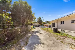 45 NE 186th Terrace, Miami, FL 33179 - Photo 36