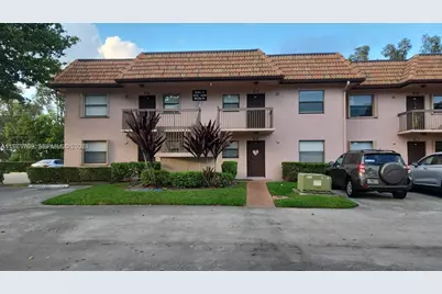 10321 NW 11th St #202, Pembroke Pines, FL 33026 - Photo 2