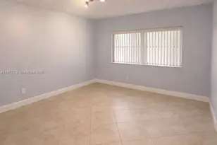 11827 NW 39th St, Sunrise, FL 33323 - Photo 10