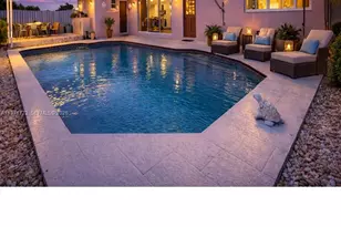 11827 NW 39th St, Sunrise, FL 33323 - Photo 2