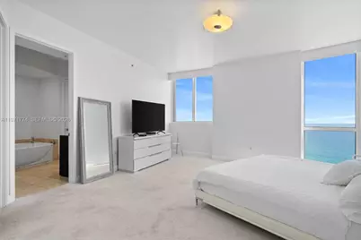 18201 Collins Ave #4709, Sunny Isles Beach, FL 33160 - Photo 14