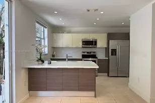 20711 SW 80th Ct, Cutler Bay, FL 33189 - Photo 2