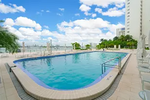 1000 West Ave, Miami Beach, FL 33139 - Photo 16