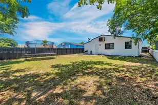 4029 SW 22nd St, West Park, FL 33023 - Photo 28