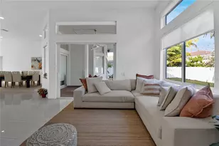 710 Lake Blvd, Weston, FL 33326 - Photo 4