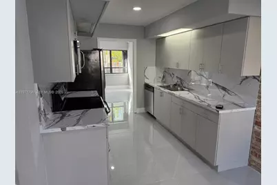 2700 N 34th Ave #I, Hollywood, FL 33021 - Photo 4