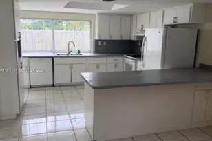 11000 SW 176th St, Miami, FL 33157 - Photo 6