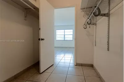 8421 NW 8th St #203, Miami, FL 33126 - Photo 26