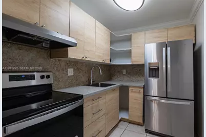 8421 NW 8th St #203, Miami, FL 33126 - Photo 12