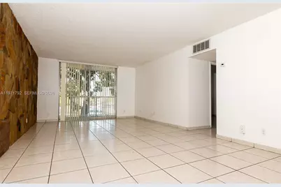 8421 NW 8th St #203, Miami, FL 33126 - Photo 14
