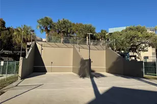 1101 Colony Point Cir, Pembroke Pines, FL 33026 - Photo 30