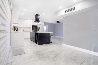 11535 SW 32nd Ln, Miami, FL 33165 - Photo 12