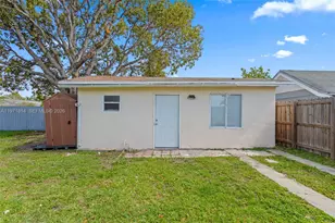 15115 SW 304th Terrace, Homestead, FL 33033 - Photo 20