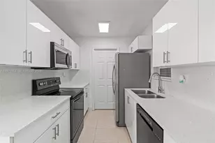 15115 SW 304th Terrace, Homestead, FL 33033 - Photo 10