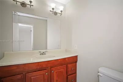8011 NW 27th Pl, Sunrise, FL 33322 - Photo 26