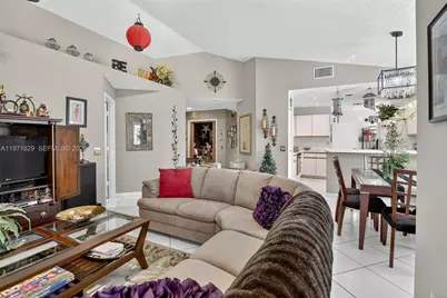 2897 Quail Run Ln, Davie, FL 33328 - Photo 6