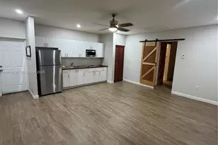 12040 SW 119th Pl, Miami, FL 33186 - Photo 2