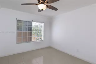 132 SW 2nd Ave, Hallandale Beach, FL 33009 - Photo 8