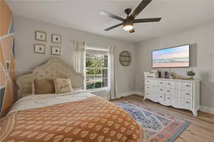 12846 NW 18th Ct, Pembroke Pines, FL 33028 - Photo 20