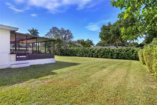 8300 SW 61st Ave, South Miami, FL 33143 - Photo 24