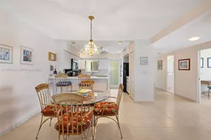 2001 S Surf Rd, Hollywood, FL 33019 - Photo 14