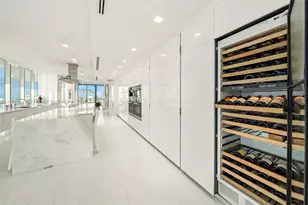 19575 Collins Ave, Sunny Isles Beach, FL 33160 - Photo 18