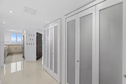 650 West Ave #1401, Miami Beach, FL 33139 - Photo 36