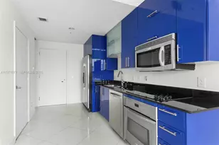 60 SW 13th St, Miami, FL 33130 - Photo 6