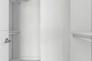 60 SW 13th St, Miami, FL 33130 - Photo 14