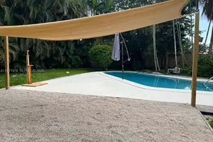 14825 Garden Dr, Miami, FL 33168 - Photo 42