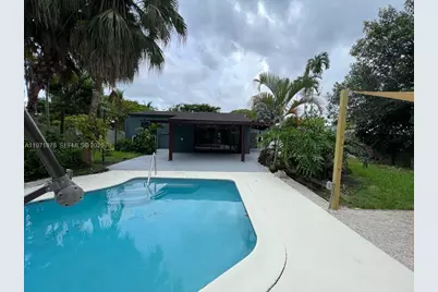 14825 Garden Dr, Miami, FL 33168 - Photo 38