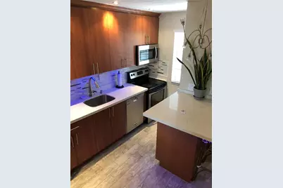 4081 N Dixie Hwy #29, Oakland Park, FL 33334 - Photo 2