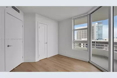 555 NE 34th St #201, Miami, FL 33137 - Photo 36