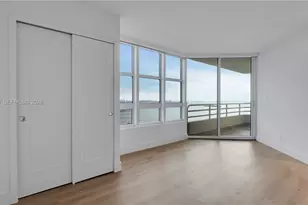 555 NE 34th St, Miami, FL 33137 - Photo 42