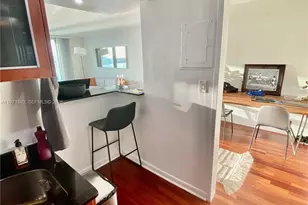 1000 West Ave, Miami Beach, FL 33139 - Photo 12